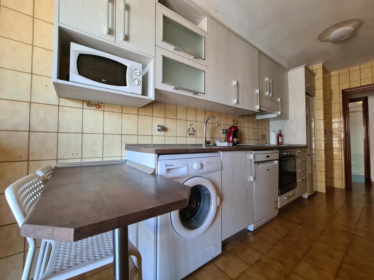Dos Torres Tauriel - Espacioso Apartamento Con Impresionantes Vistas Y Garaje Privado Saragossa Exterior foto