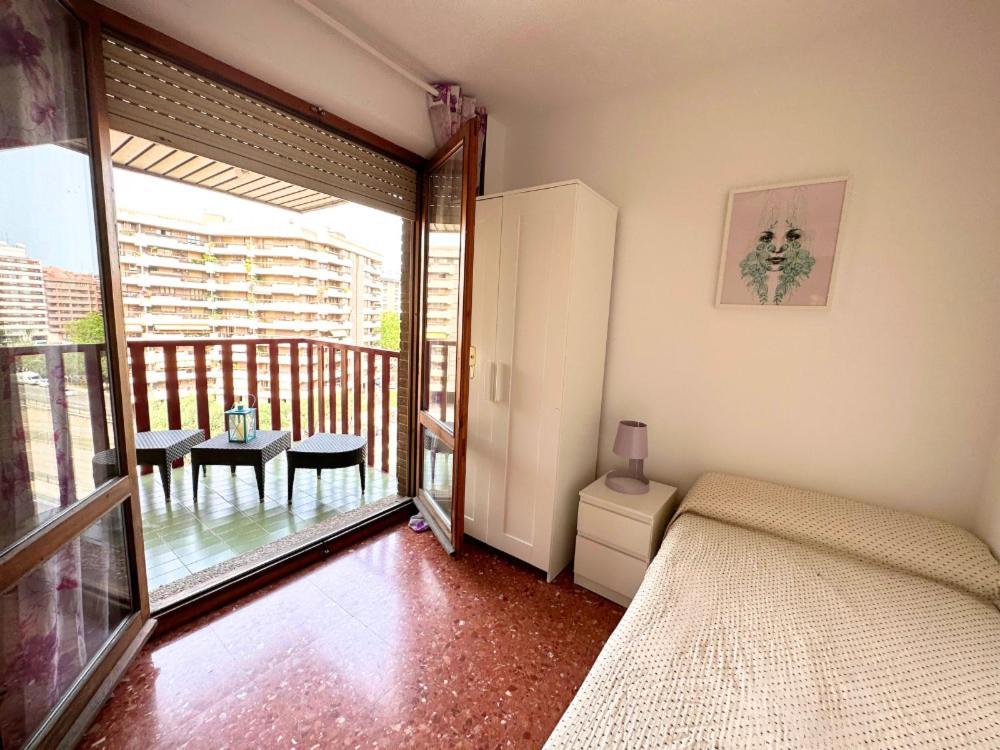 Dos Torres Tauriel - Espacioso Apartamento Con Impresionantes Vistas Y Garaje Privado Saragossa Exterior foto