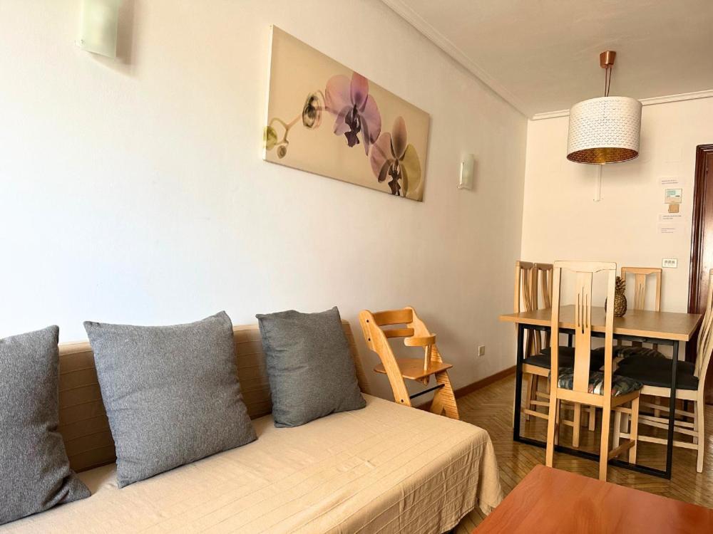 Dos Torres Tauriel - Espacioso Apartamento Con Impresionantes Vistas Y Garaje Privado Saragossa Exterior foto